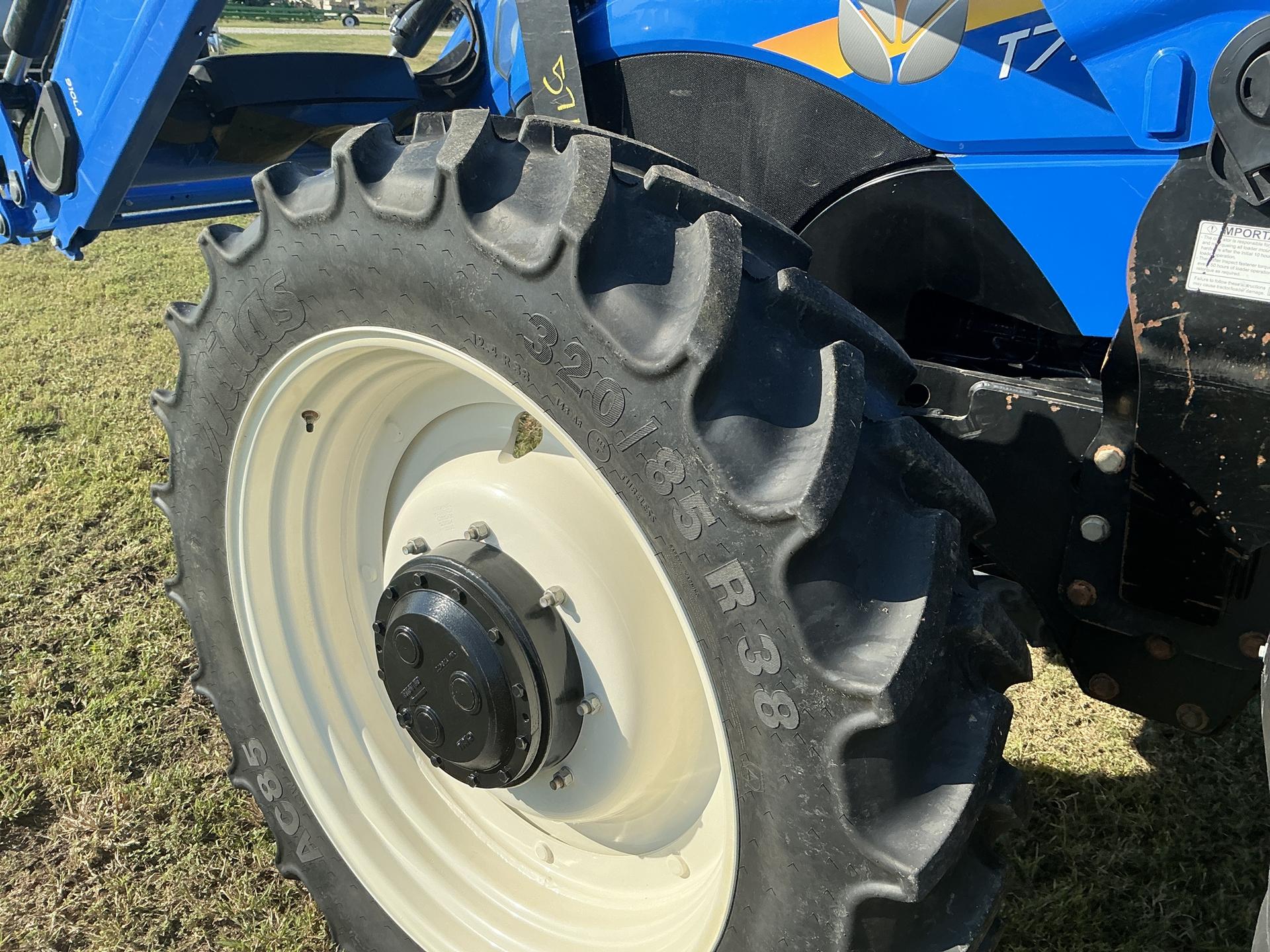 2023 New Holland T7.210