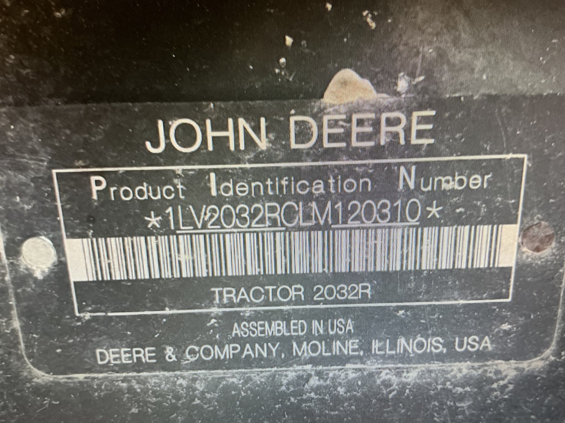 2020 John Deere 2032R Image
