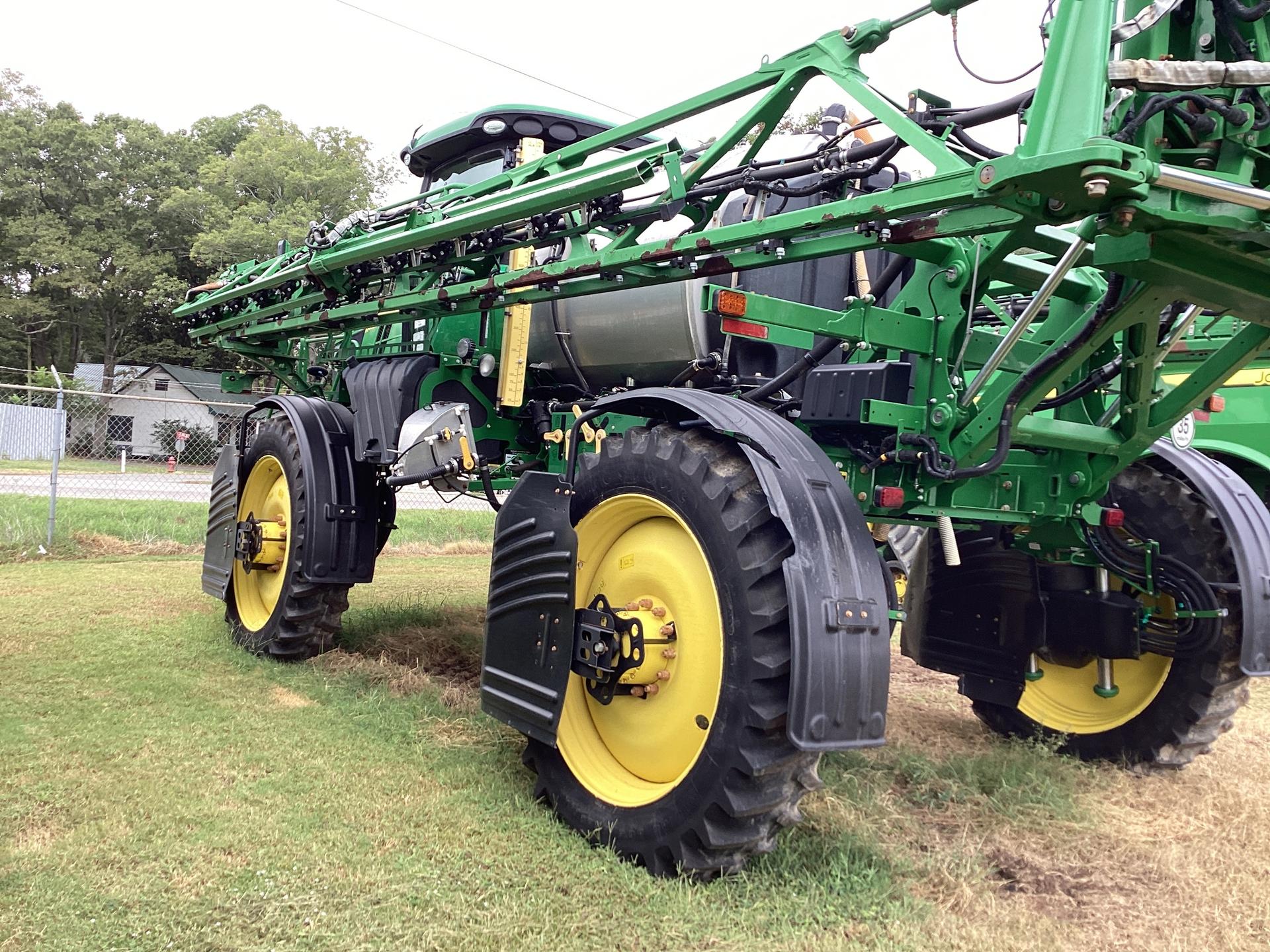 2019 John Deere R4038