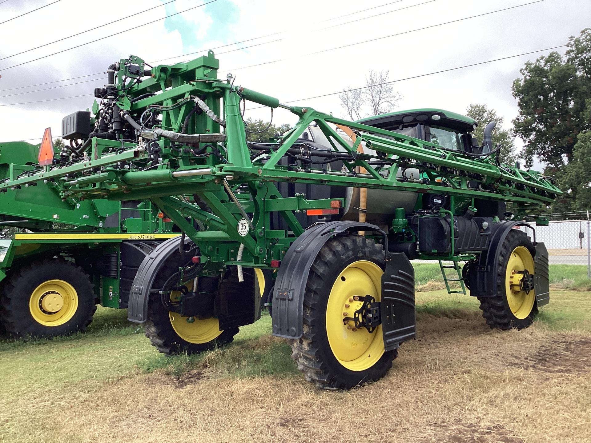 2019 John Deere R4038