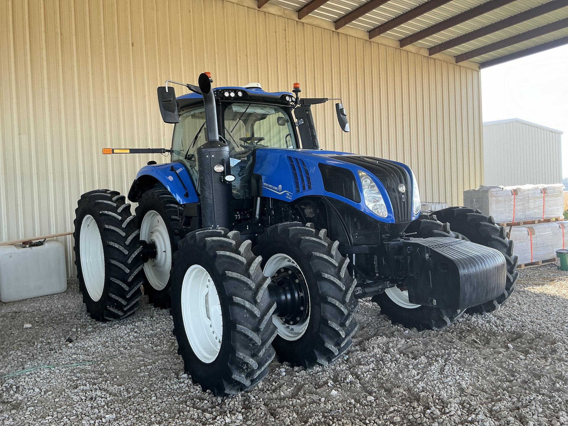 2023 New Holland T8.410