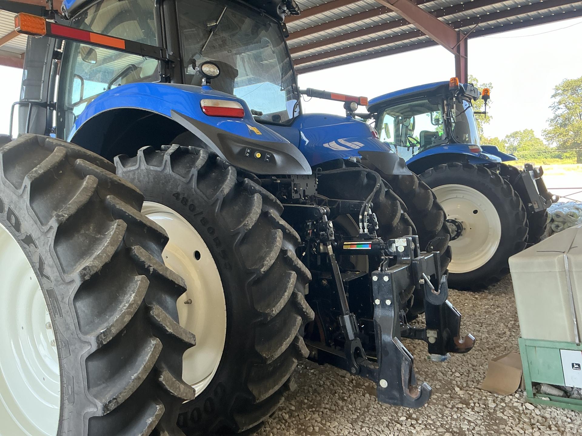 2023 New Holland T8.410