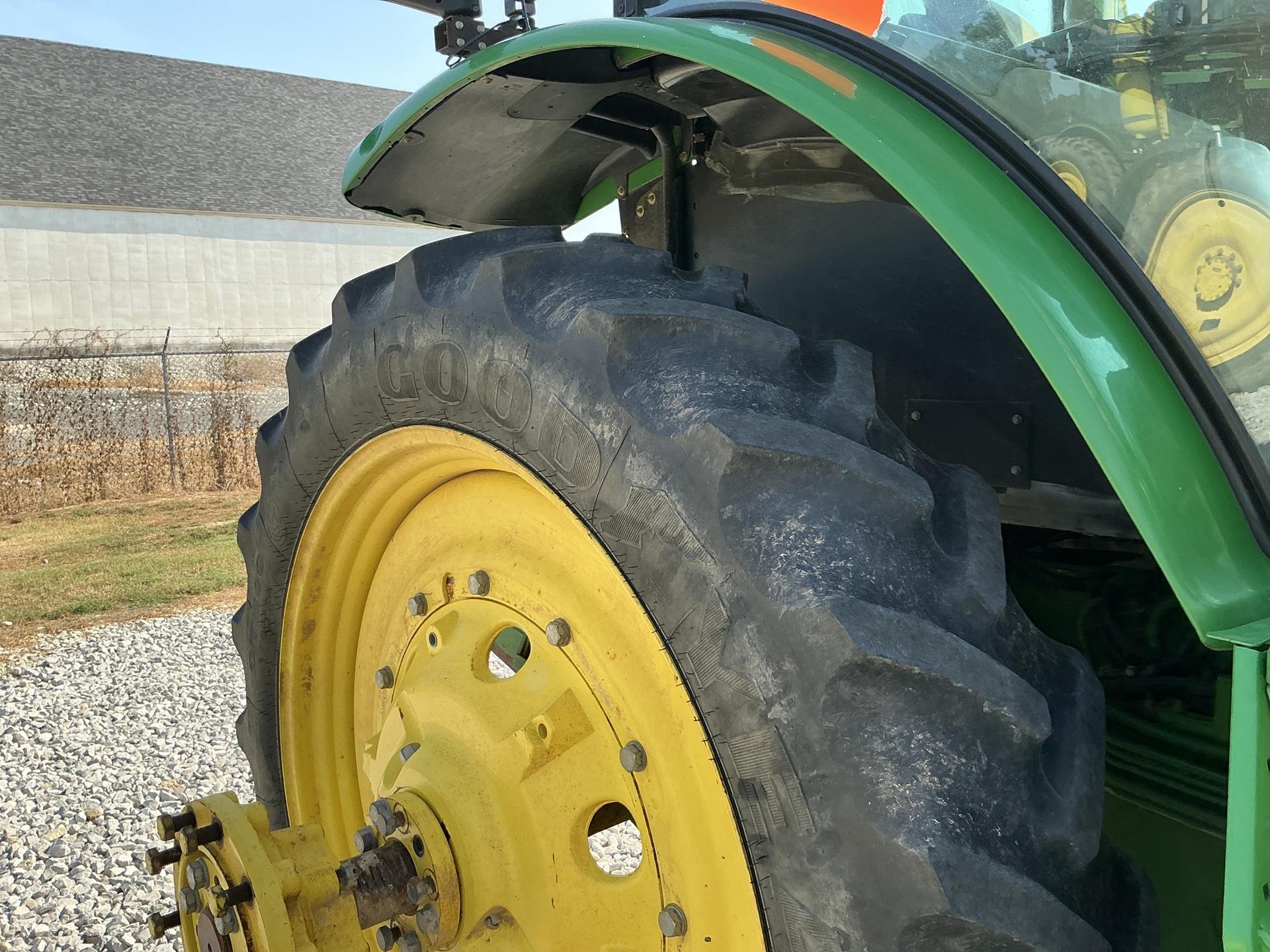 2017 John Deere 6175R