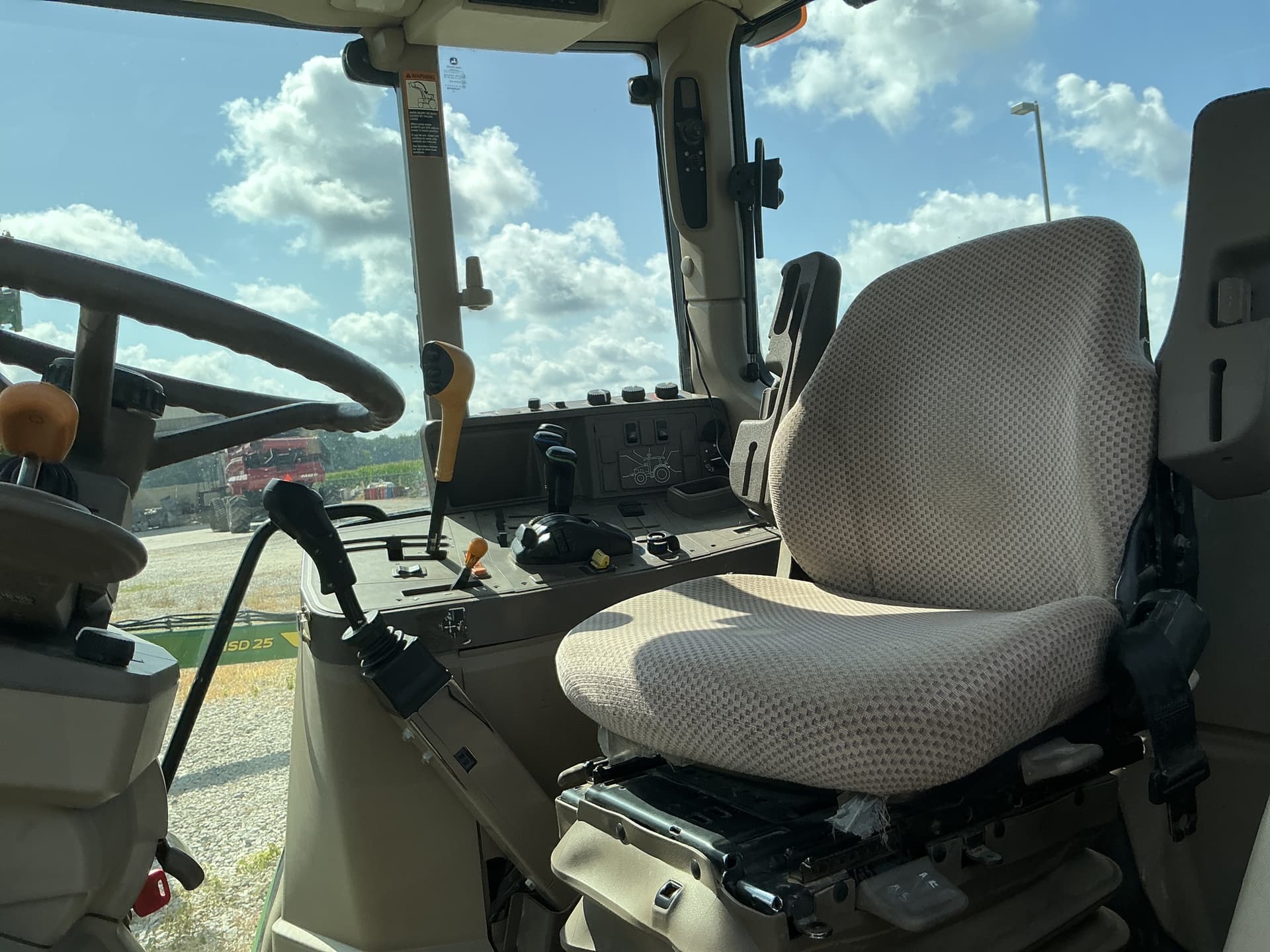 2015 John Deere 6150M Image