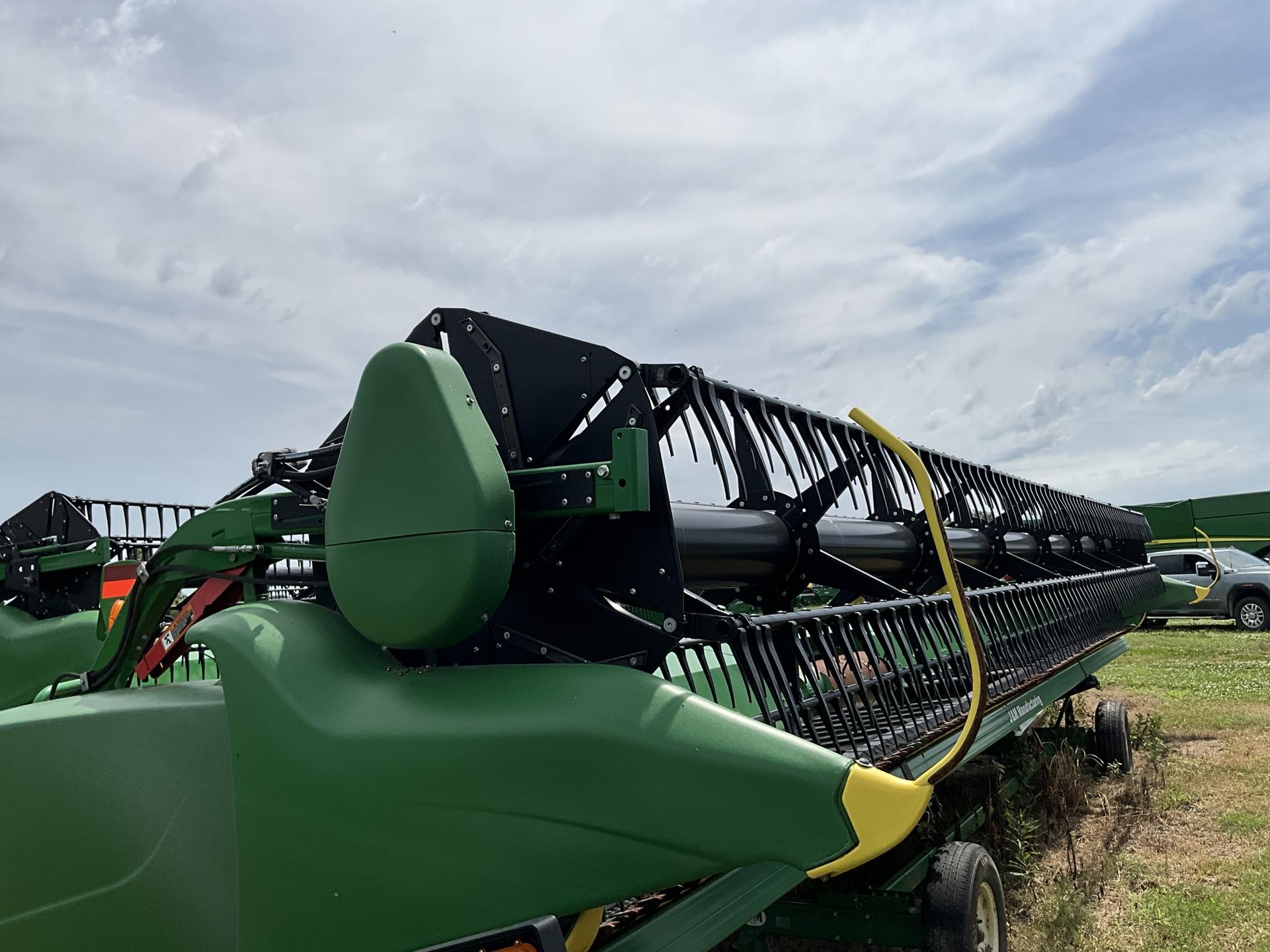 2019 John Deere 735FD