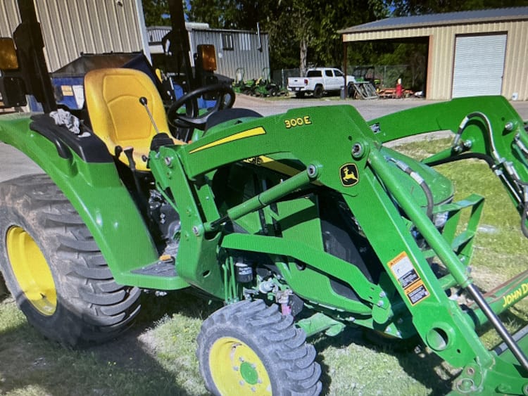 2022 John Deere 3035D