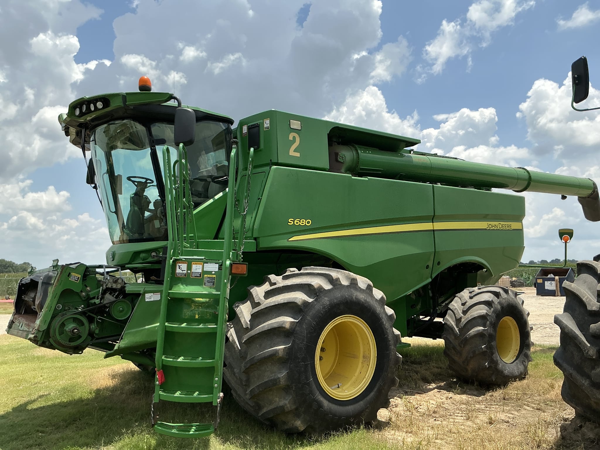 2012 John Deere S680
