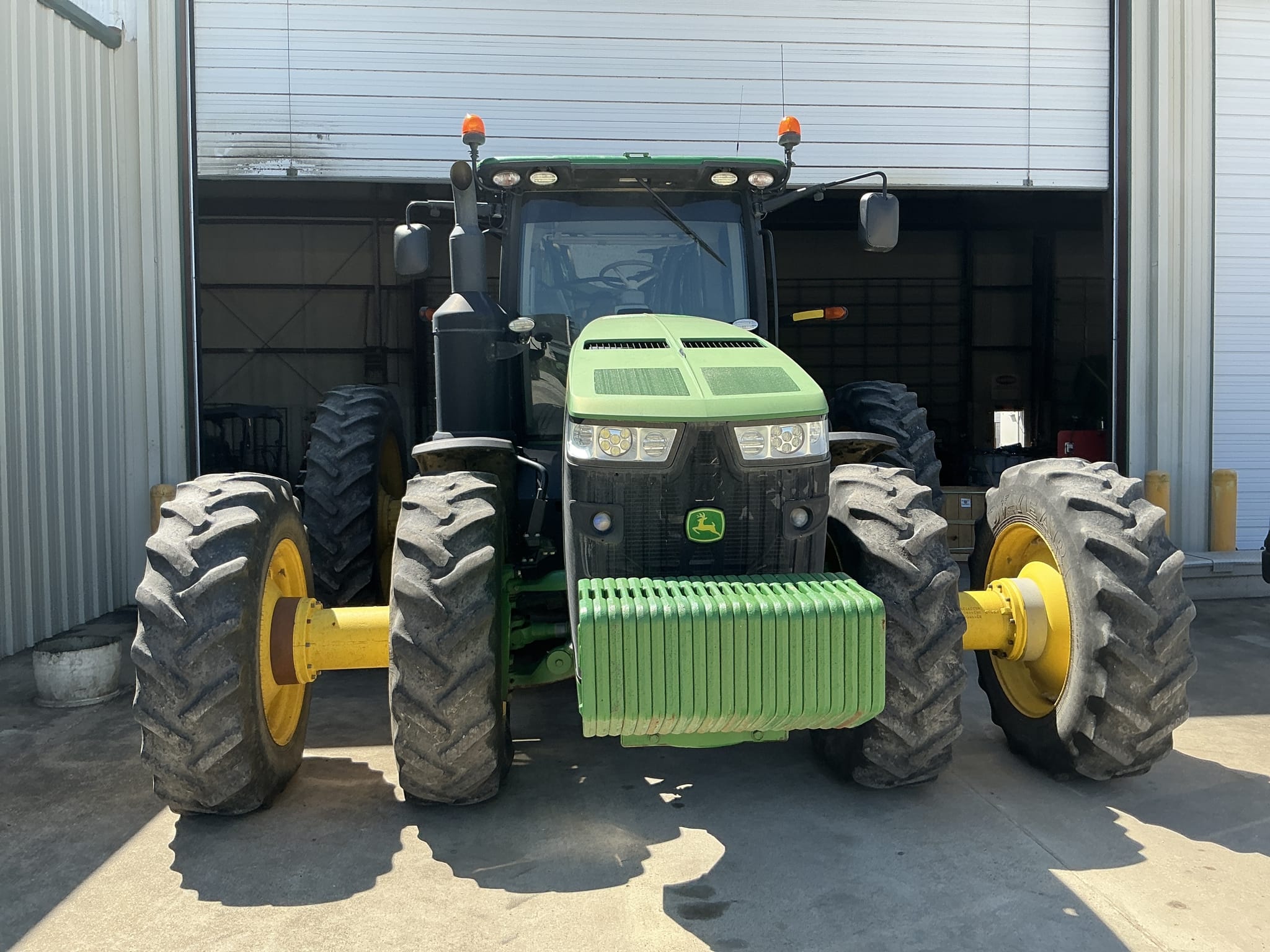 2017 John Deere 8295R