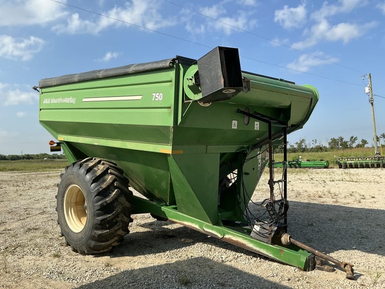 2019 J&M 750