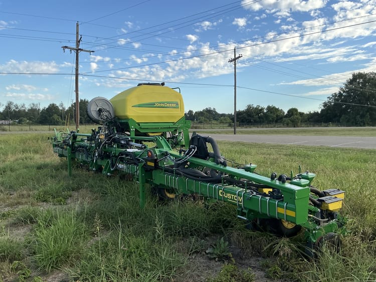 2019 John Deere 1725 Twin Row
