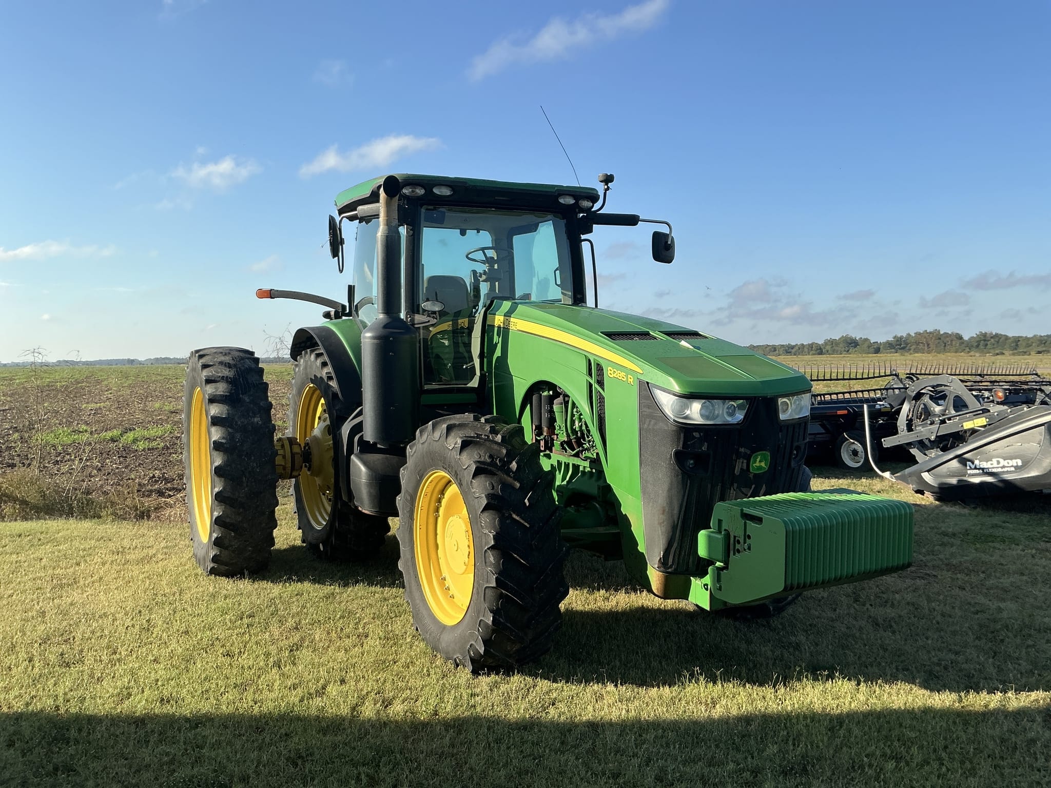 2012 John Deere 8285R