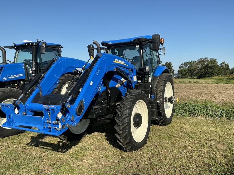 2023 New Holland T7.210