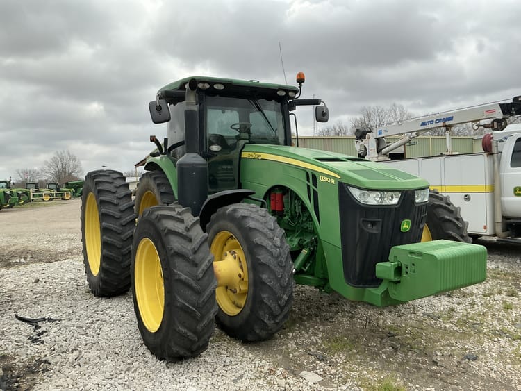 2014 John Deere 8310R