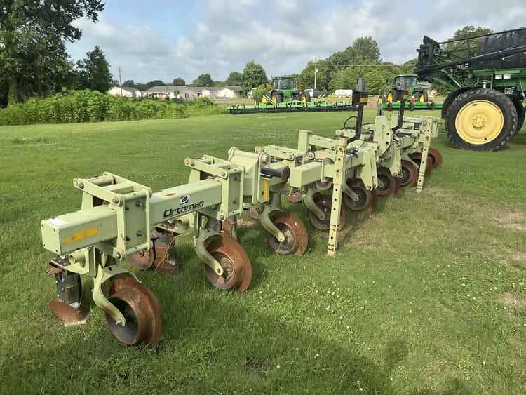 2013 Orthman 8385 8Row 38